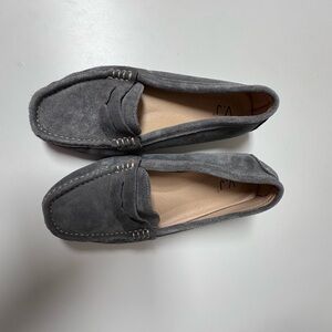 V.J Women’s Classic Handsewn Suede & Leather Driving Moccasin Penny Loafers